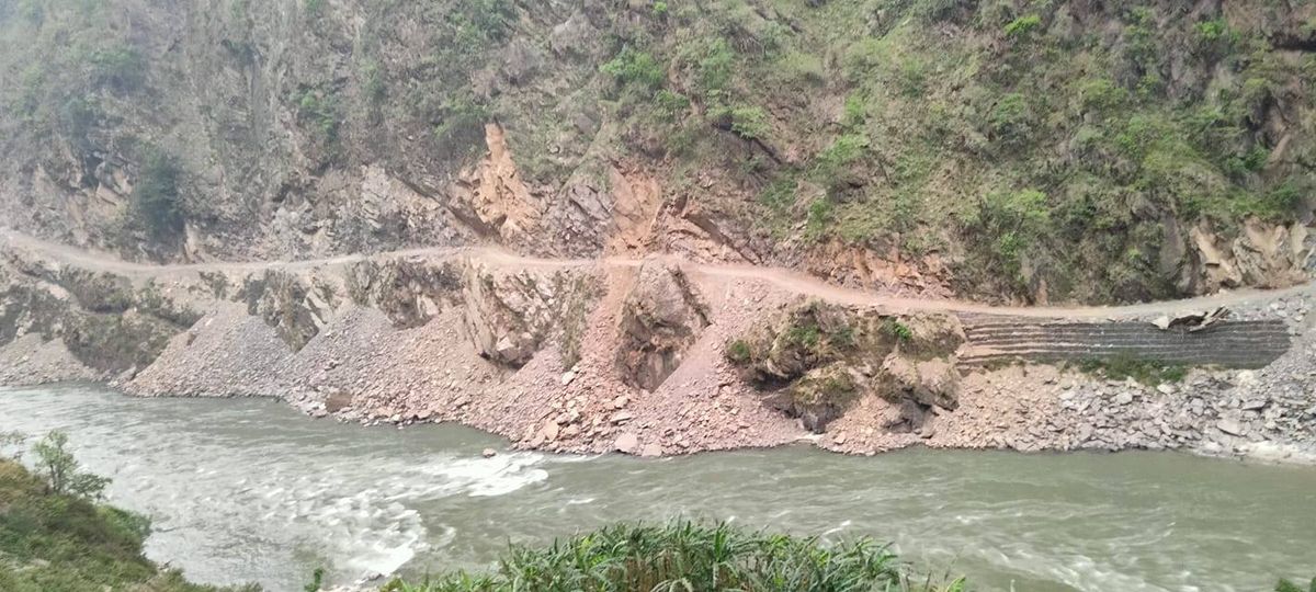 खुलालुदेखि सल्लीसल्ला सम्म कालोपत्र हुने